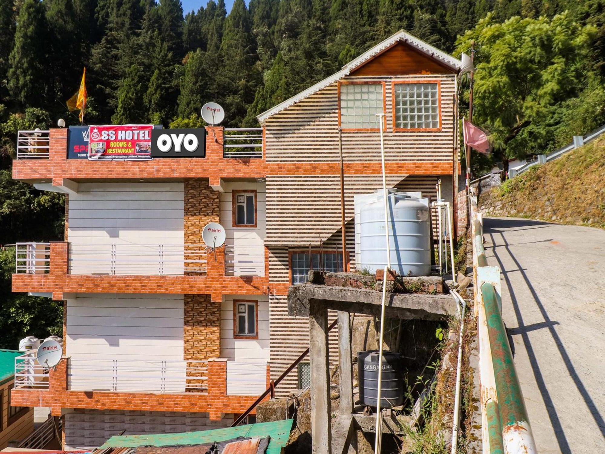 Collection O Ss Hotel 穆索里 外观 照片